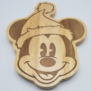 NWT Santa Mickey Charcuterie/Cutting Board